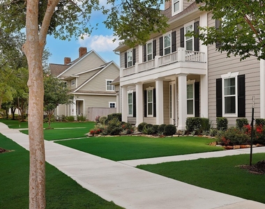 154 Kendrick Pines Boulevard - Photo Thumbnail 4
