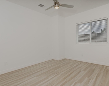 154 Kendrick Pines Boulevard - Photo Thumbnail 24