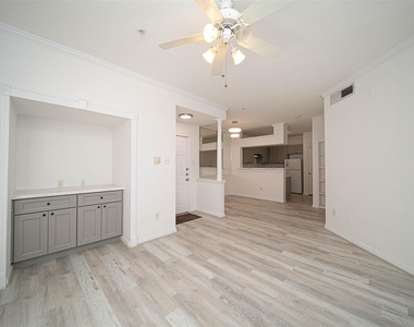 1330 Old Spanish Trail - Photo Thumbnail 9