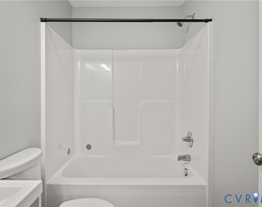5712 Sara Kay Drive - Photo Thumbnail 34