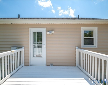 5712 Sara Kay Drive - Photo Thumbnail 37