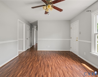 5712 Sara Kay Drive - Photo Thumbnail 8