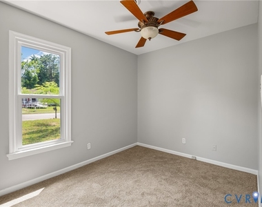 5712 Sara Kay Drive - Photo Thumbnail 29