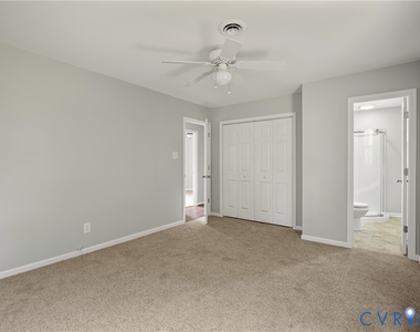 5712 Sara Kay Drive - Photo Thumbnail 21