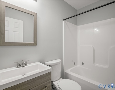 5712 Sara Kay Drive - Photo Thumbnail 33