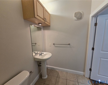 1333 W Broad Street - Photo Thumbnail 17