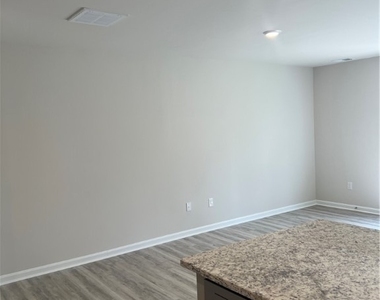 3568 Perrins Hill Way - Photo Thumbnail 9