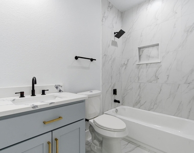 7040 Kinney Street - Photo Thumbnail 24