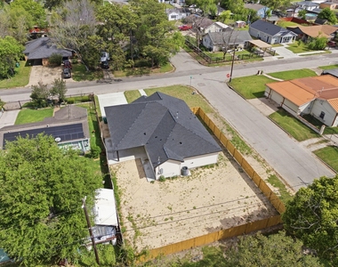 7040 Kinney Street - Photo Thumbnail 38