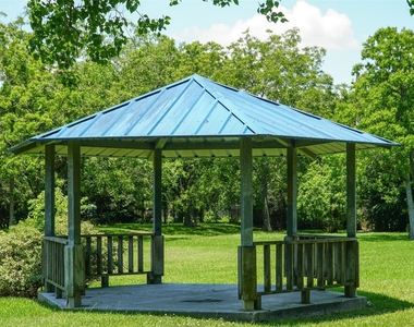 108 Bay Oaks Drive - Photo Thumbnail 48