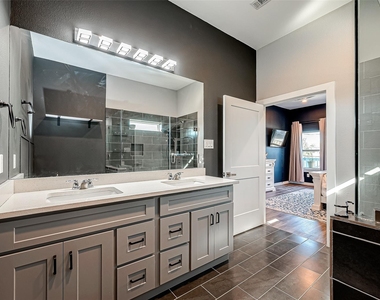 108 Bay Oaks Drive - Photo Thumbnail 31