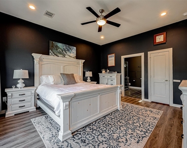 108 Bay Oaks Drive - Photo Thumbnail 29