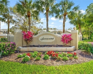 12171 Summergate Circle - Photo Thumbnail 17
