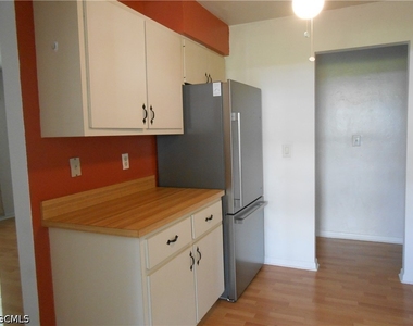 52 Heath Aster Lane - Photo Thumbnail 12