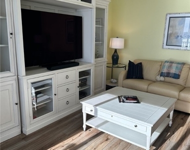 10361 Butterfly Palm Drive - Photo Thumbnail 2