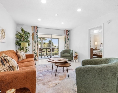 6731 Panther Lane - Photo Thumbnail 11