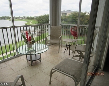 10391 Butterfly Palm Drive - Photo Thumbnail 20