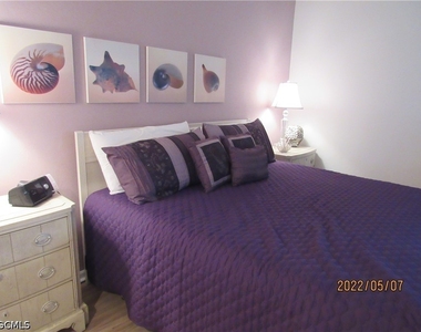 10391 Butterfly Palm Drive - Photo Thumbnail 12