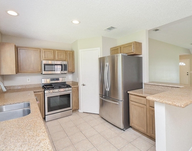 22630 Powell House - Photo Thumbnail 12