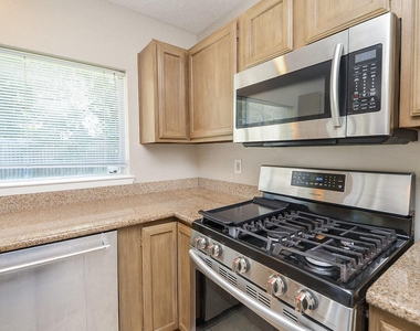 22630 Powell House - Photo Thumbnail 14