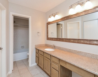 22630 Powell House - Photo Thumbnail 20