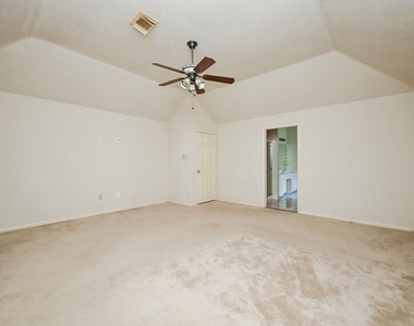 9731 New Kent Drive - Photo Thumbnail 15