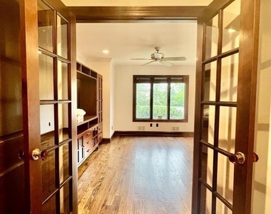 610 Glasmere - Photo Thumbnail 41
