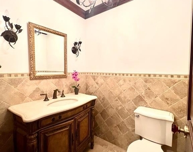 610 Glasmere - Photo Thumbnail 40