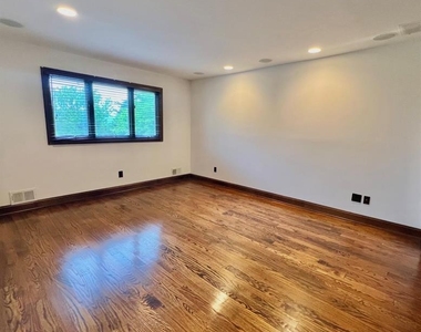 610 Glasmere - Photo Thumbnail 29