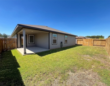 14206 Black Canyon Lane - Photo Thumbnail 19
