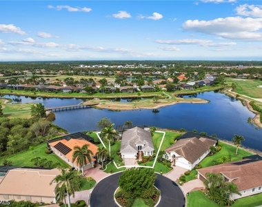 4924 Sedgewood Lane - Photo Thumbnail 2