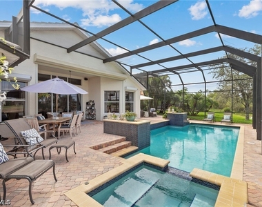 4924 Sedgewood Lane - Photo Thumbnail 8