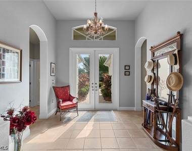 4924 Sedgewood Lane - Photo Thumbnail 11