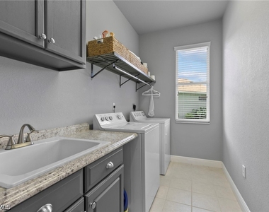 4924 Sedgewood Lane - Photo Thumbnail 31