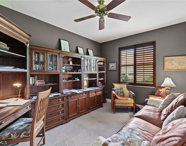 4924 Sedgewood Lane - Photo Thumbnail 15