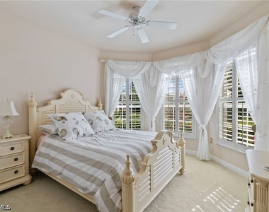 4924 Sedgewood Lane - Photo Thumbnail 13