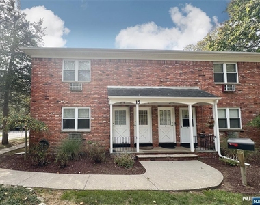 15-1 Spruce - Photo Thumbnail 8