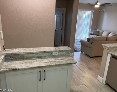 9025 Colby Drive - Photo Thumbnail 12