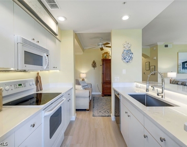 2690 Cypress Trace Circle - Photo Thumbnail 11