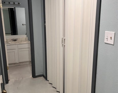 16631 Gold Ridge Lane - Photo Thumbnail 5