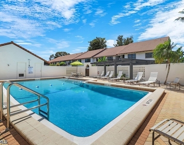 4092 Belair Lane - Photo Thumbnail 13