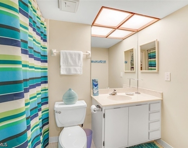 4092 Belair Lane - Photo Thumbnail 9
