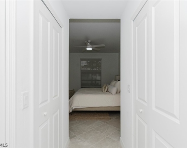 5445 Double Eagle Circle - Photo Thumbnail 9