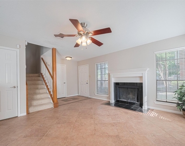 2211 S Kirkwood Road - Photo Thumbnail 7