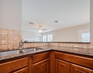 2211 S Kirkwood Road - Photo Thumbnail 14