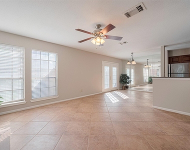 2211 S Kirkwood Road - Photo Thumbnail 5