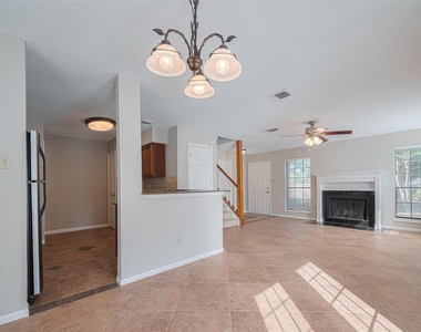 2211 S Kirkwood Road - Photo Thumbnail 10