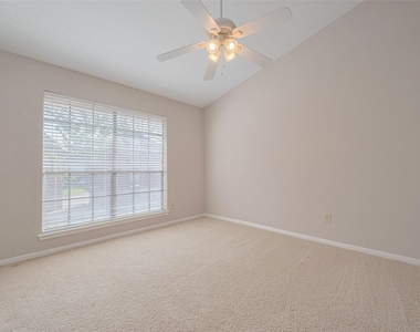 2211 S Kirkwood Road - Photo Thumbnail 27