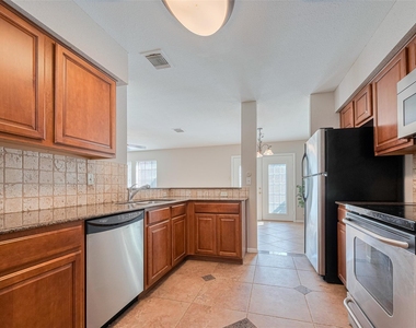 2211 S Kirkwood Road - Photo Thumbnail 20