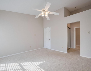 2211 S Kirkwood Road - Photo Thumbnail 23